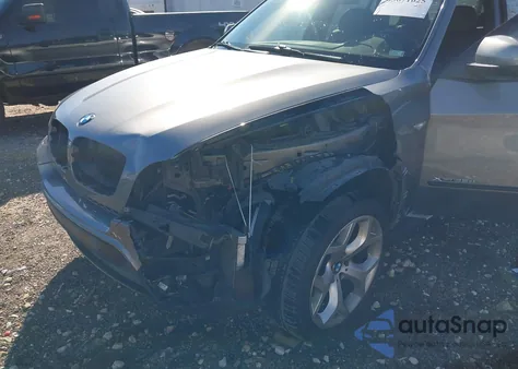 2012 BMW X5 xDrive35D z USA, uszkodzony, nr VIN 5UXZW0C59CL663582